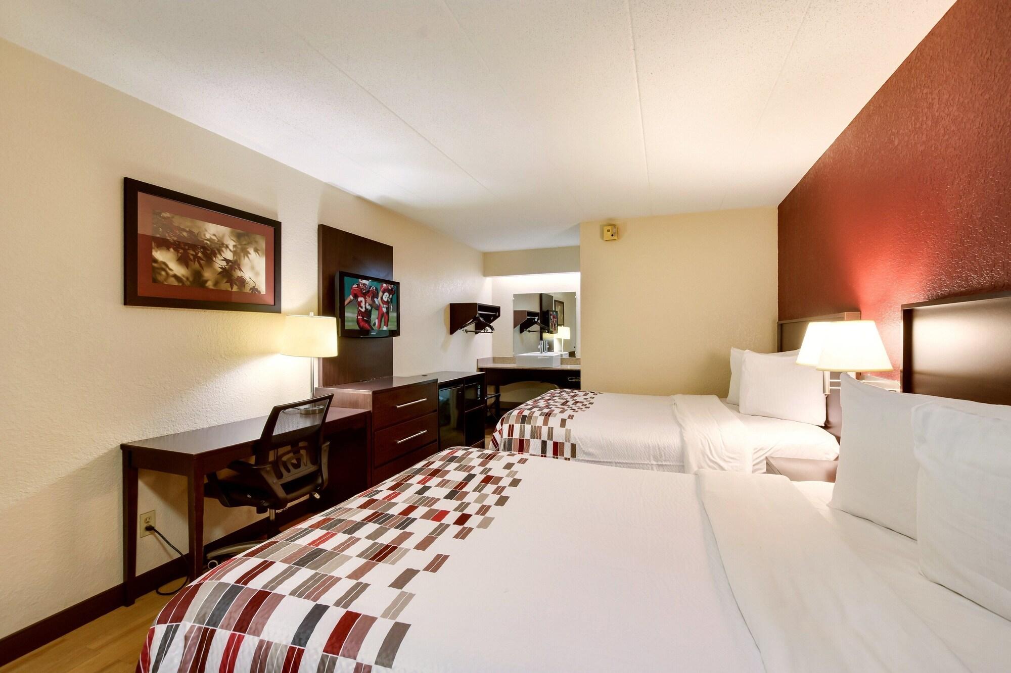 Red Roof Inn Grand Rapids Airport Cascade Exterior foto
